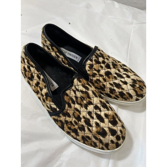 Steve Madden Women Animal Print Quilted Fabric Slip On  Sneakers Sz 7 JECNTRCO - Picture 2 of 12